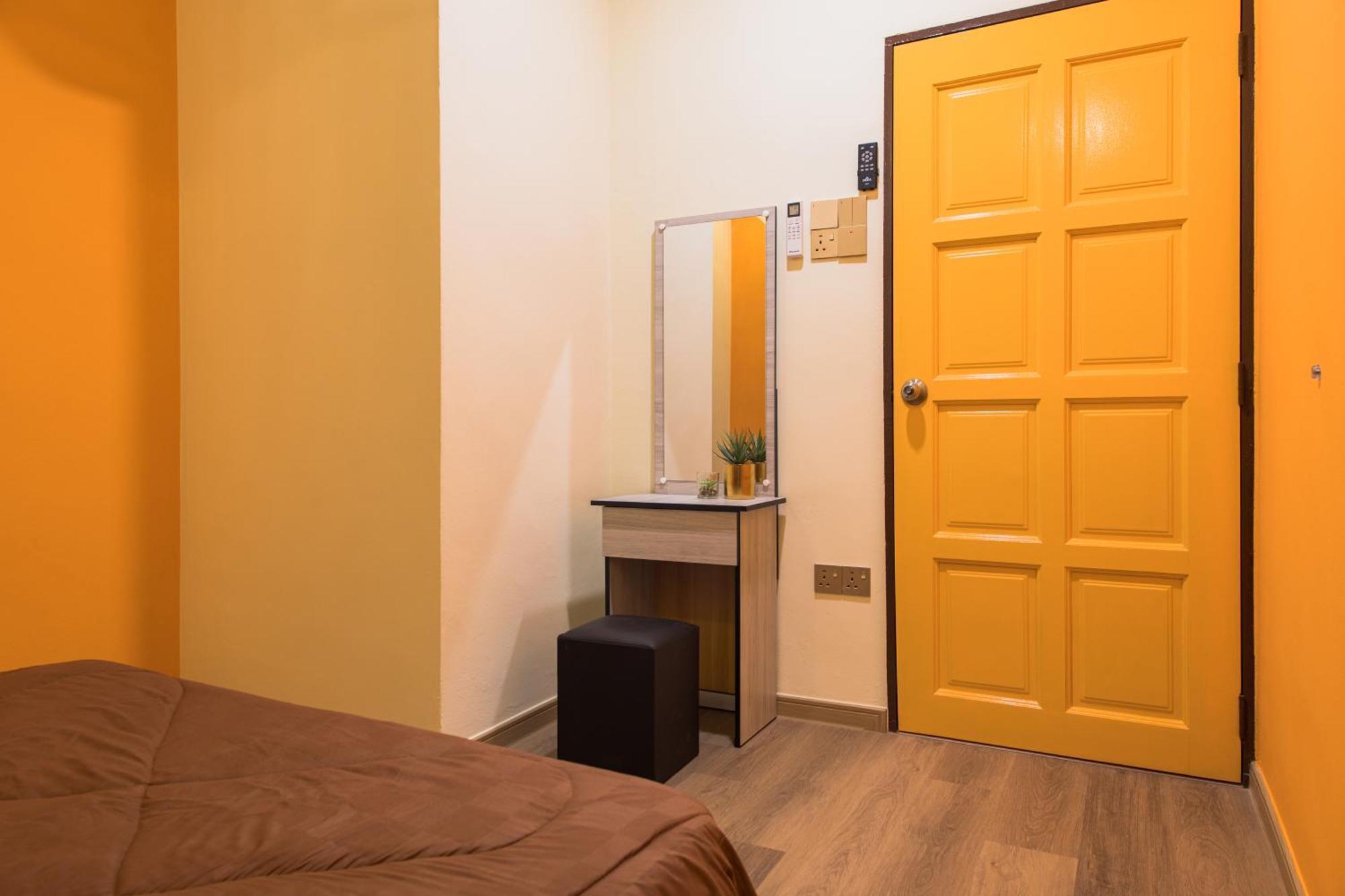 Apartment Orange Tatami Funny House At Bukit Beruang *