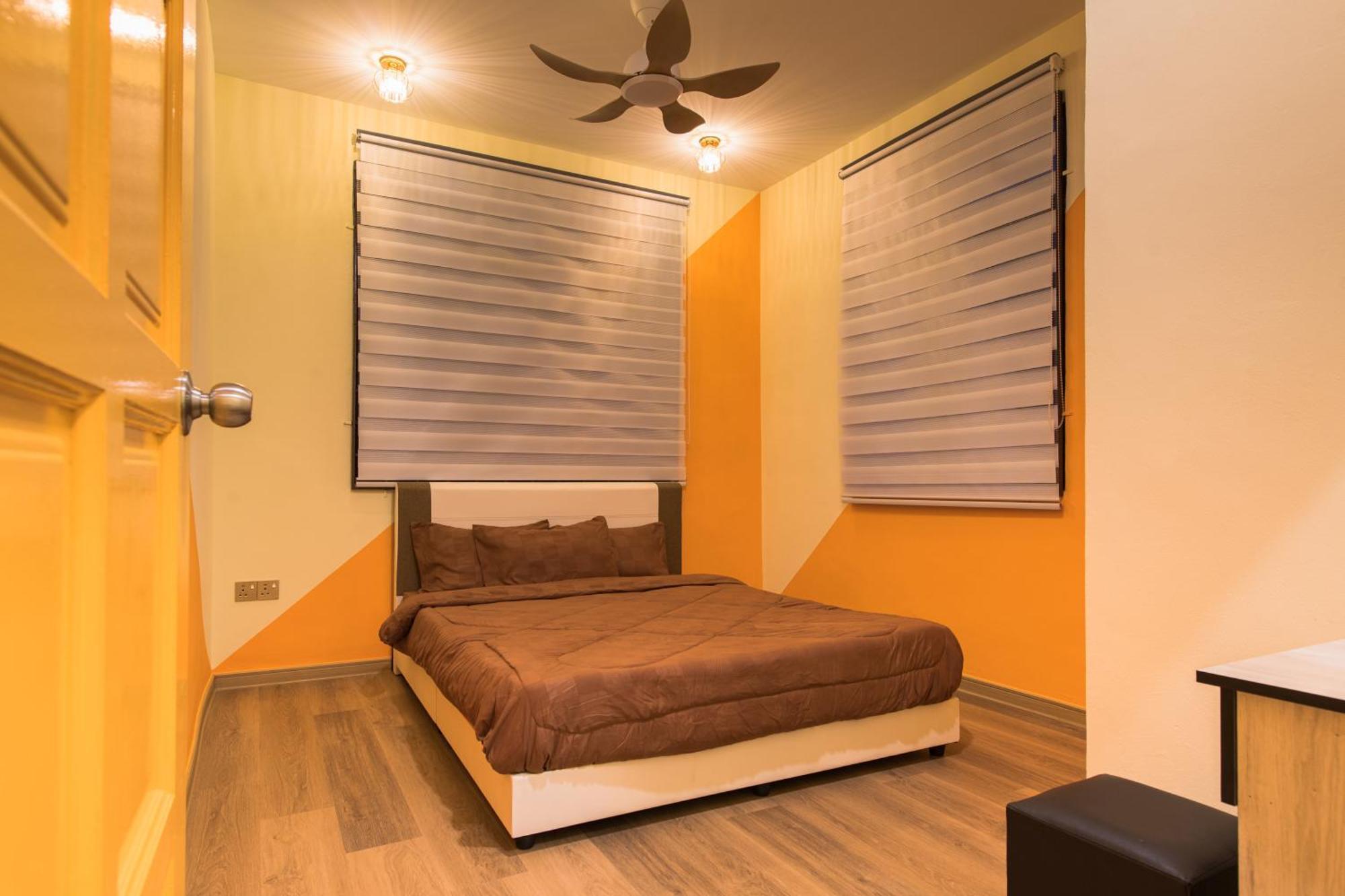Apartment Orange Tatami Funny House At Bukit Beruang *